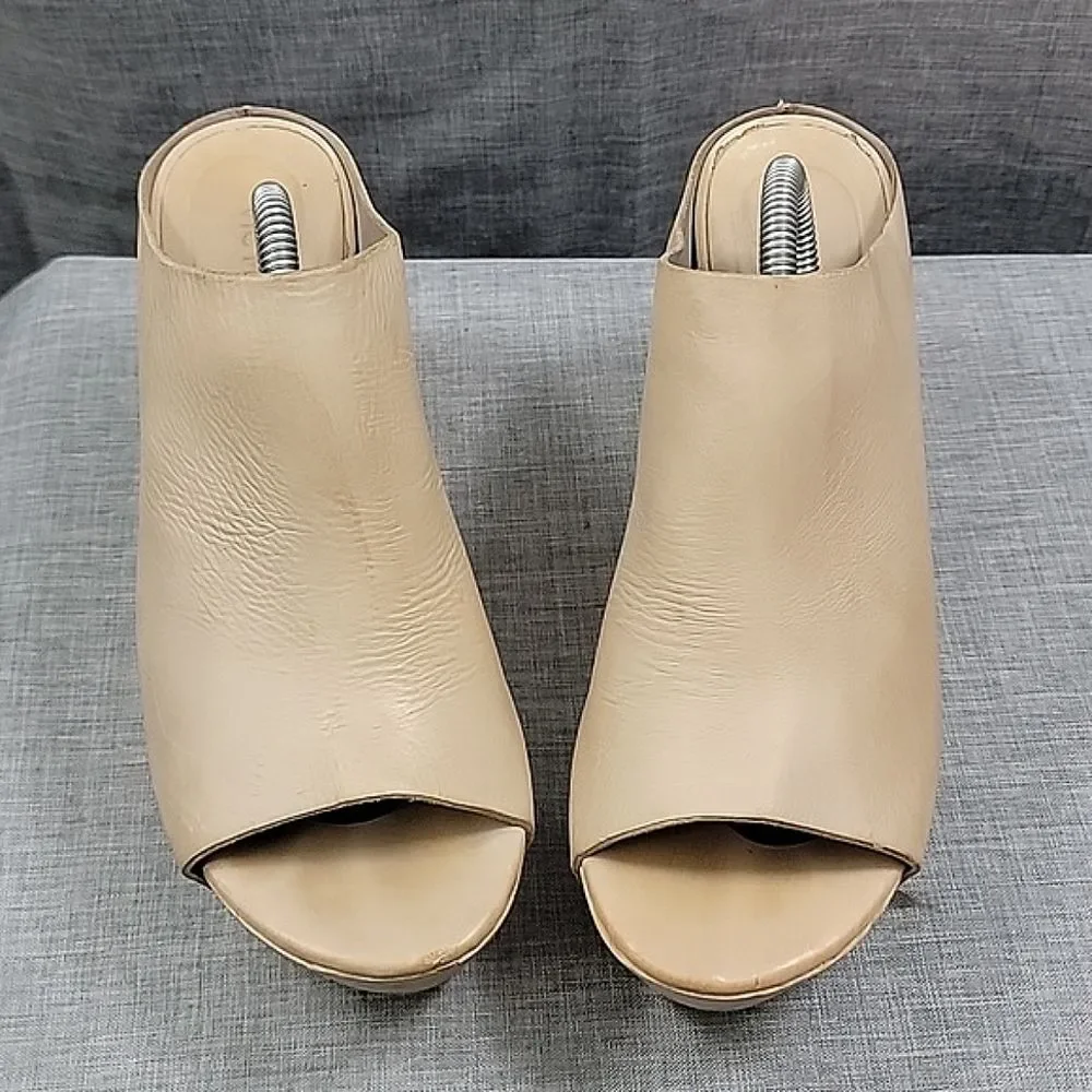 Vic Matie Italy Cream leather studded wedge sandals Slip-On - Women's SZ 37